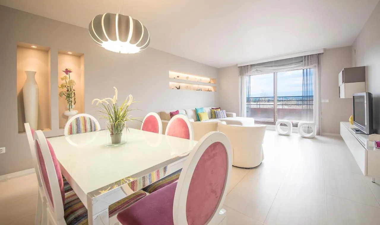 Atico Salou Apartment 0*,